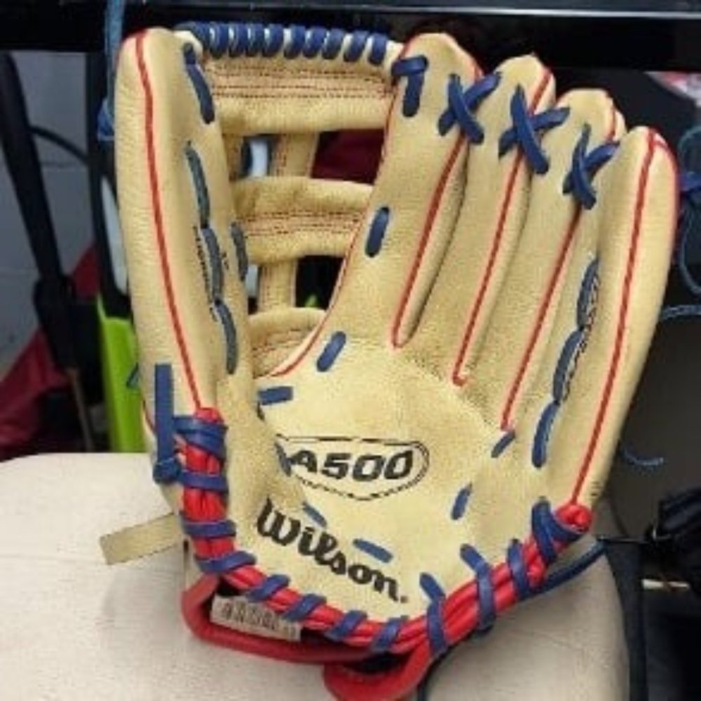 Youth Baseball Glove